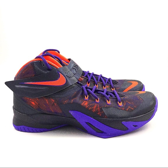 lebron soldier 8